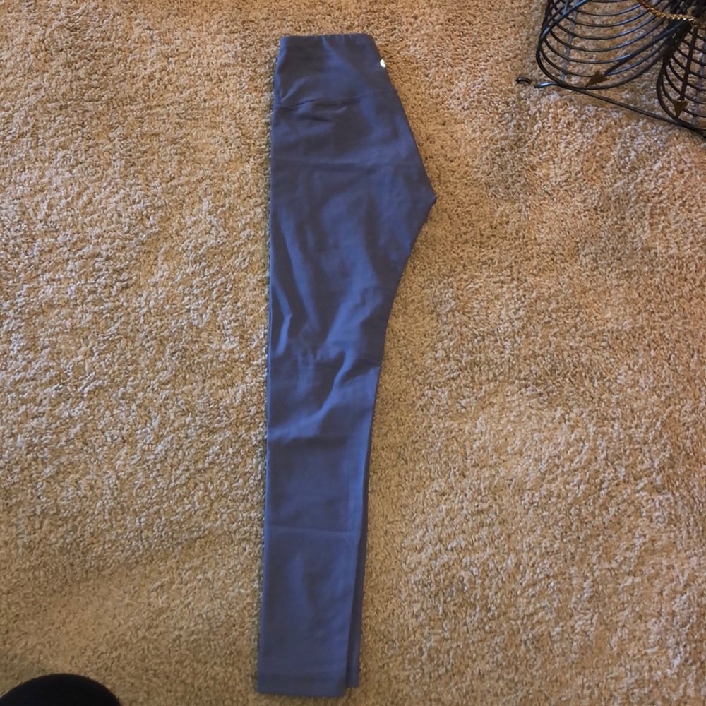 purple leggings
